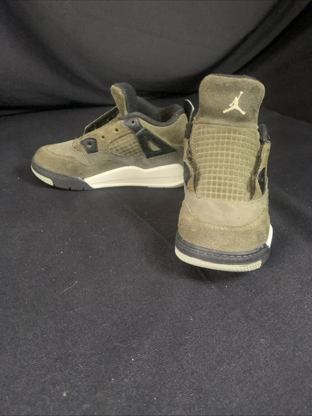 Size 9 - Air Jordan 4 Retro 2025 Green